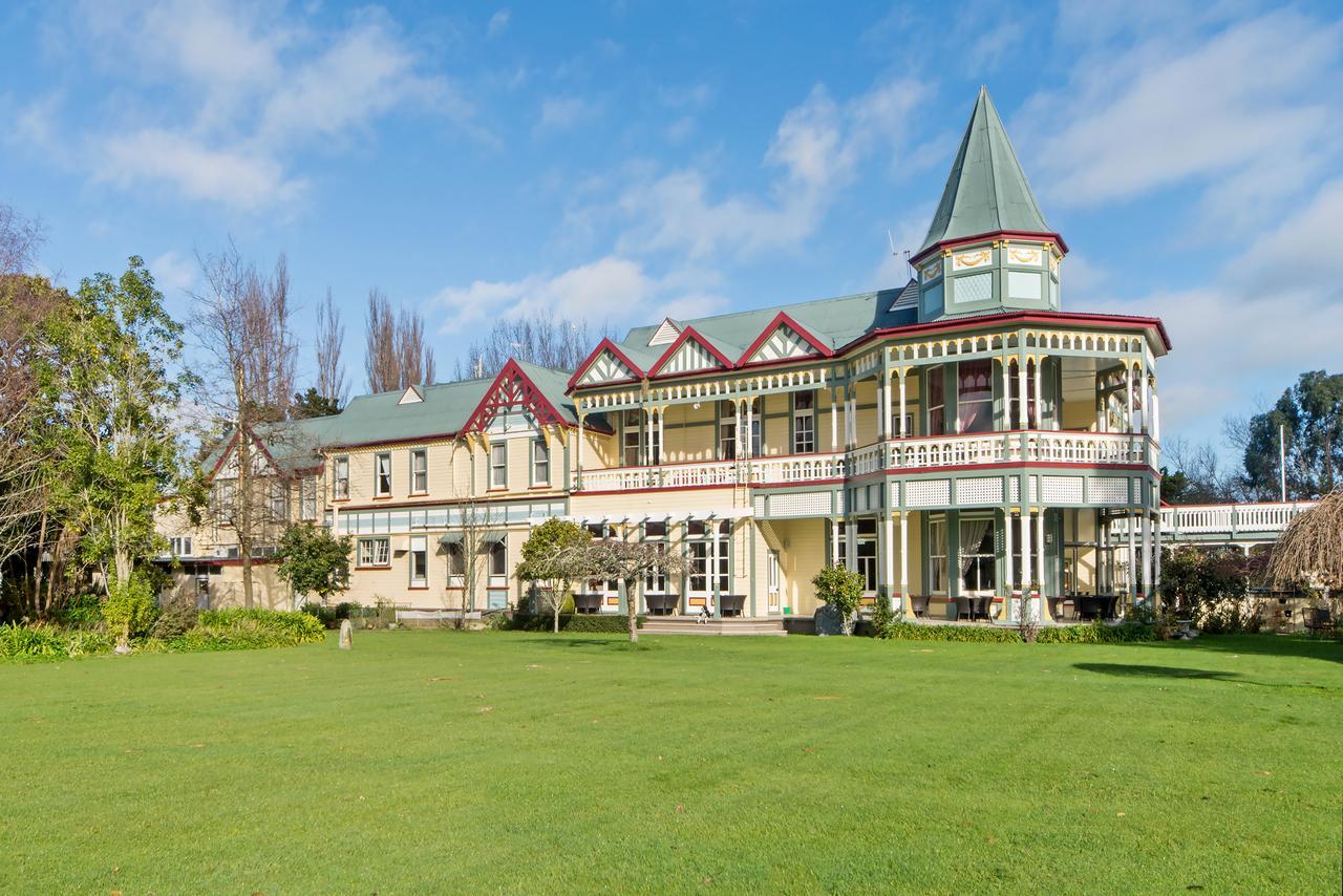 Highden Manor Estate Hotell Palmerston North Exteriör bild