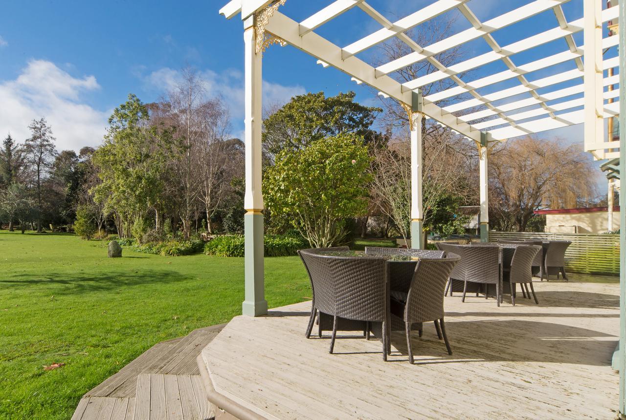 Highden Manor Estate Hotell Palmerston North Exteriör bild
